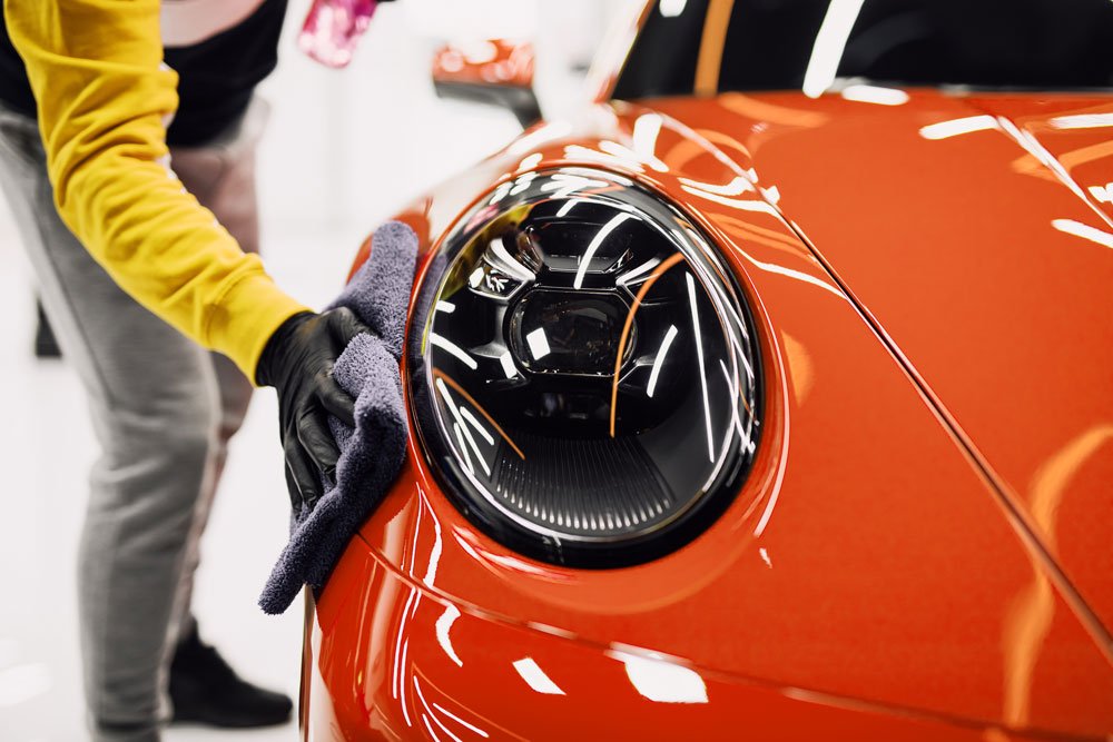 Hochwertige Autopflege Sets für Innenraum und Außenbereich im Onlineshop von Lackschutzfolie24 bestellen- Perfekte Reinigung und Pflege mit den Profiprodukten von Würth